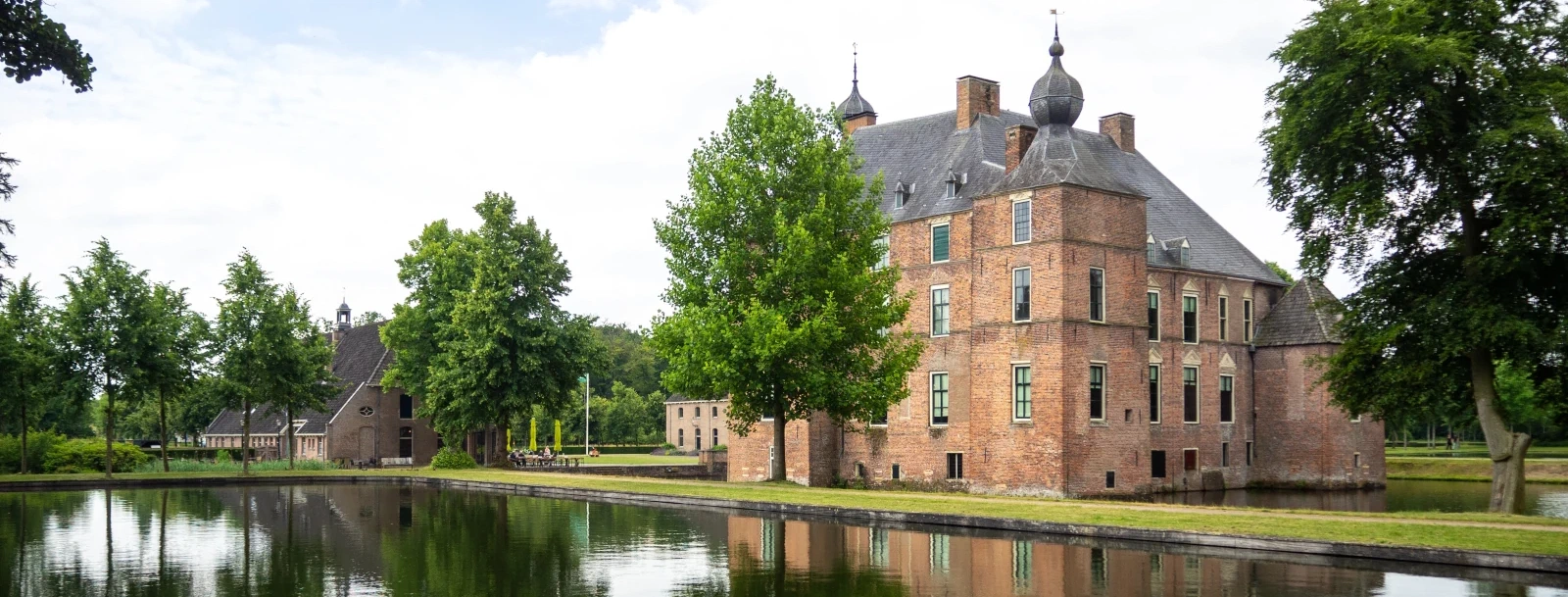 Kasteel de Cannenburgh in de gemeente Epe