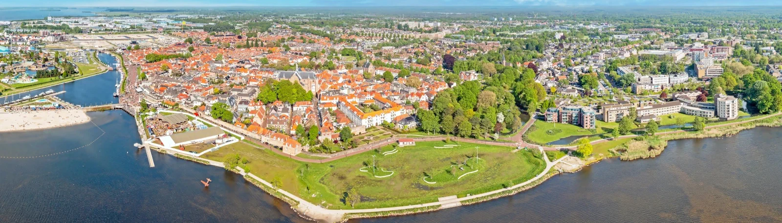 Zicht op de haven van Harderwijk